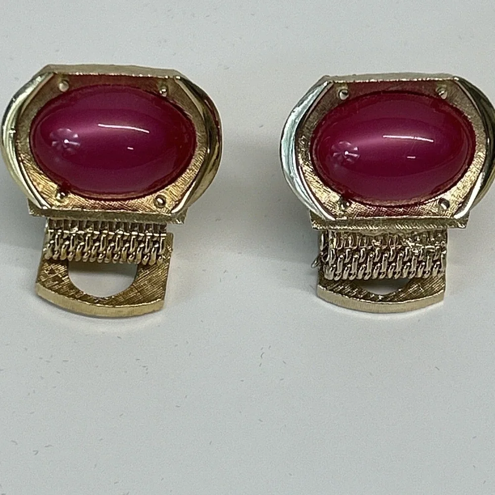 Swank Pink Moonglow & Gold Tone Cuff Links Signed Vintage Oval Gem Clasp Stamped